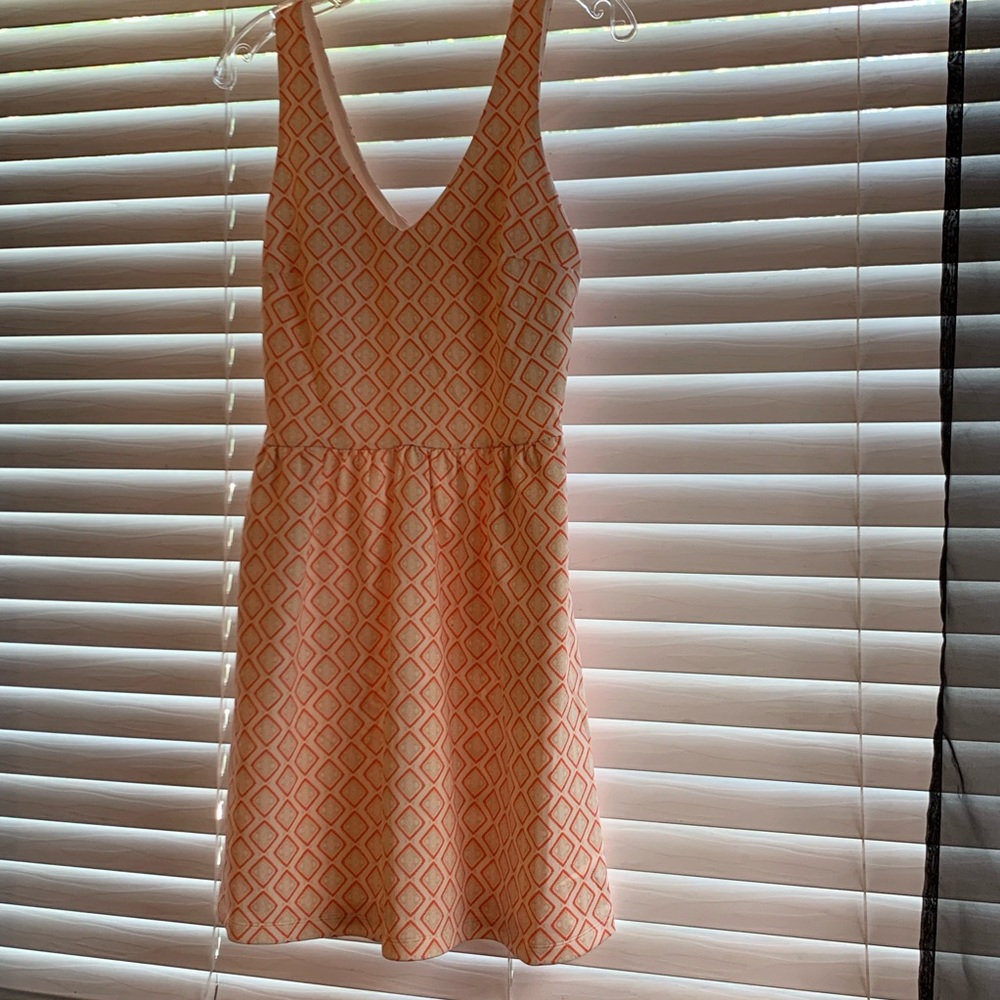 Beautiful Dress size s perfects for summer!!🧡